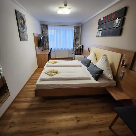 호텔 Posthotel Traube Donauwörth