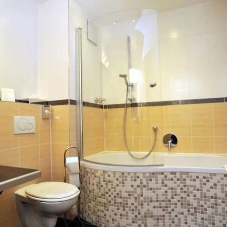 Posthotel Traube فندق