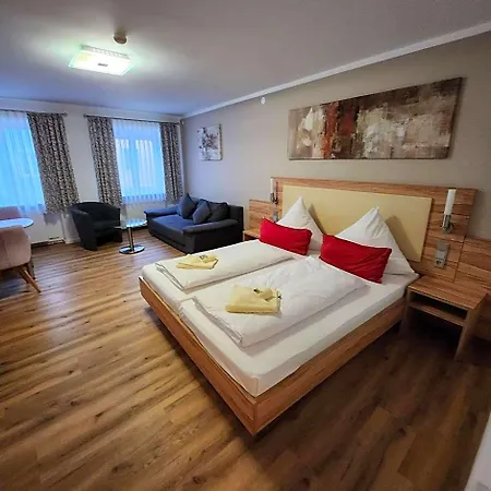 Hotel Posthotel Traube 3*