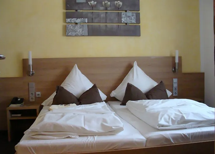 호텔 Posthotel Traube Donauwörth